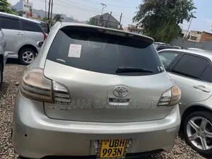 Toyota Blade 2011 Silver