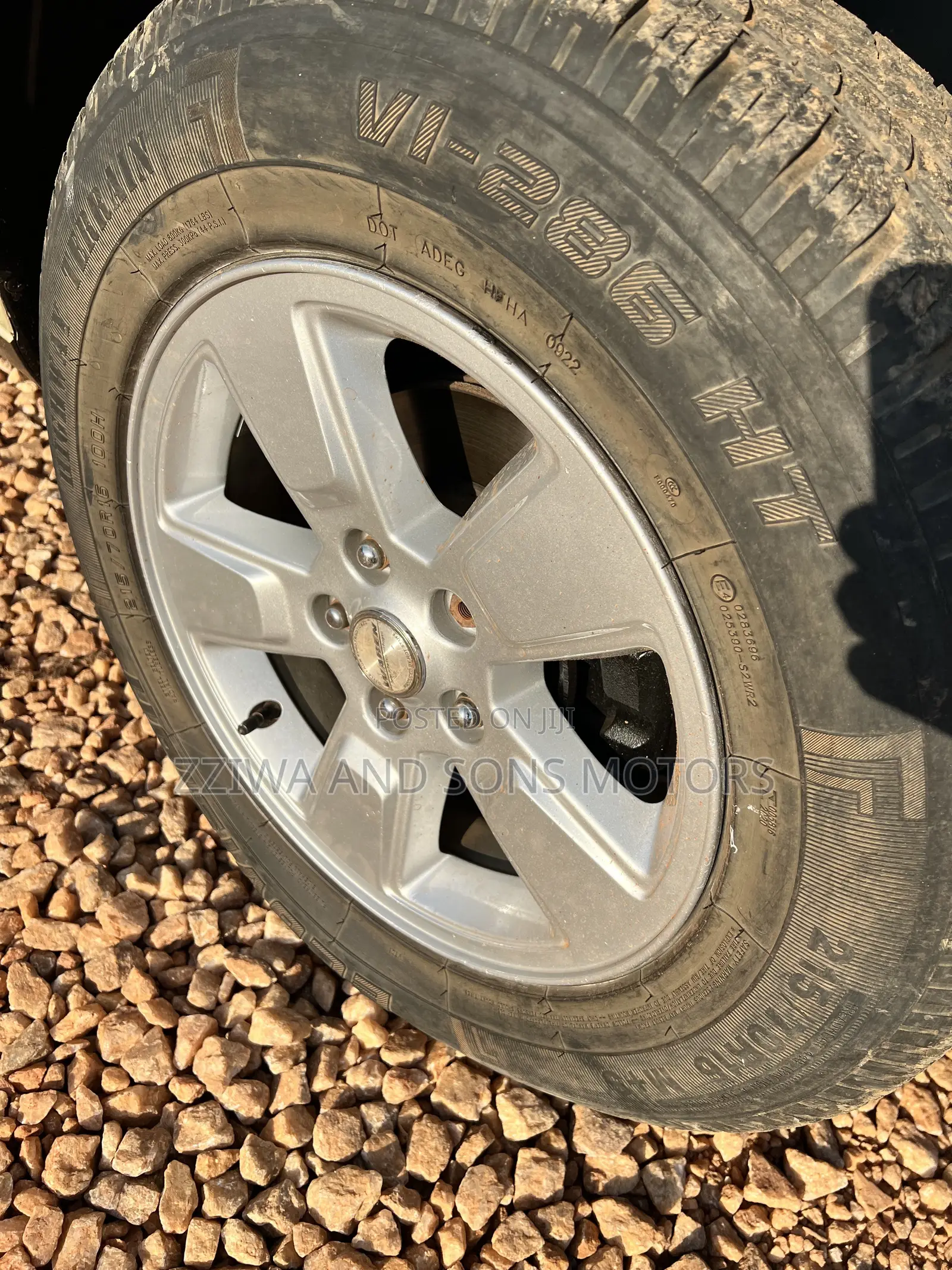 Toyota RAV4 Base AWD 2001 Gold