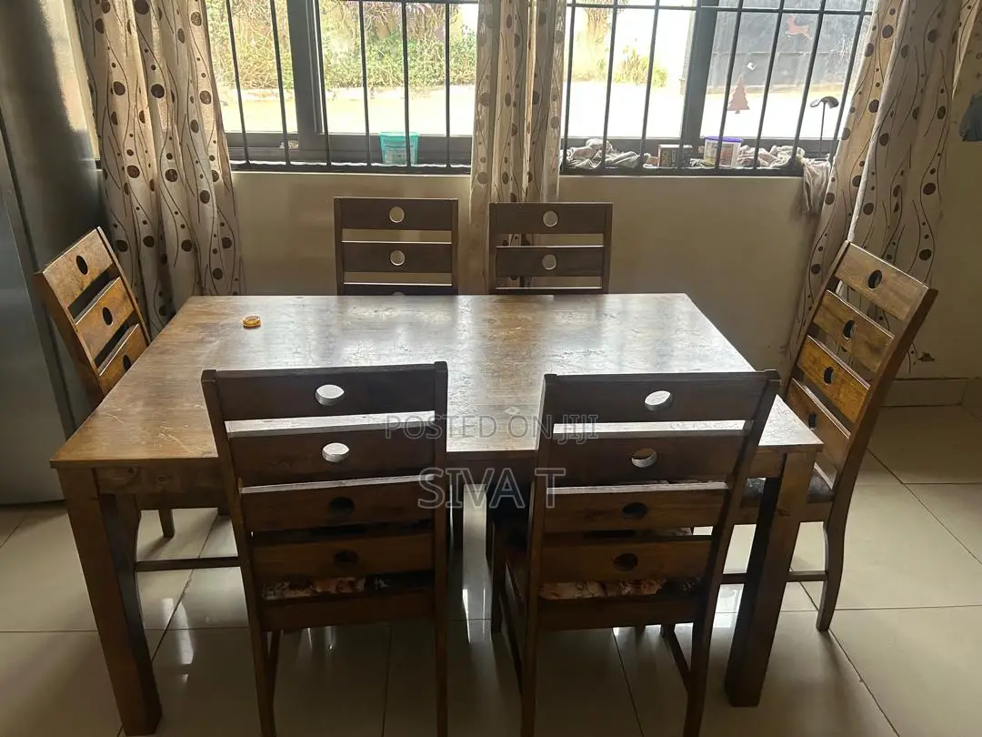 Wooden 6 Seater Dining Table With Chairs