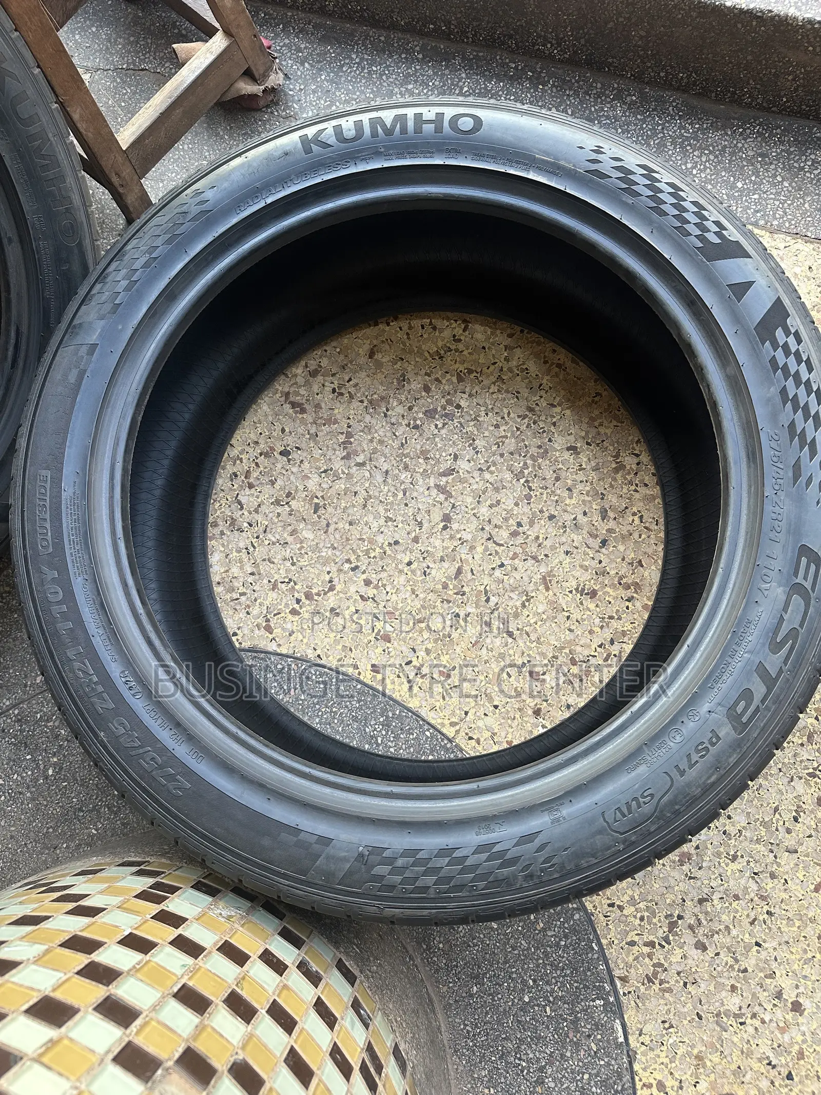 275/45zr21 Kumho Japan Used Tires Good Condition