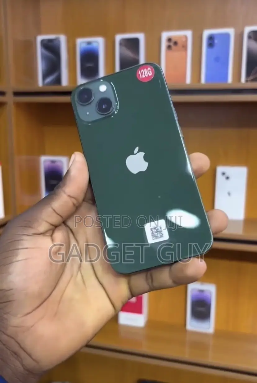 Apple iPhone 13 128 GB Green