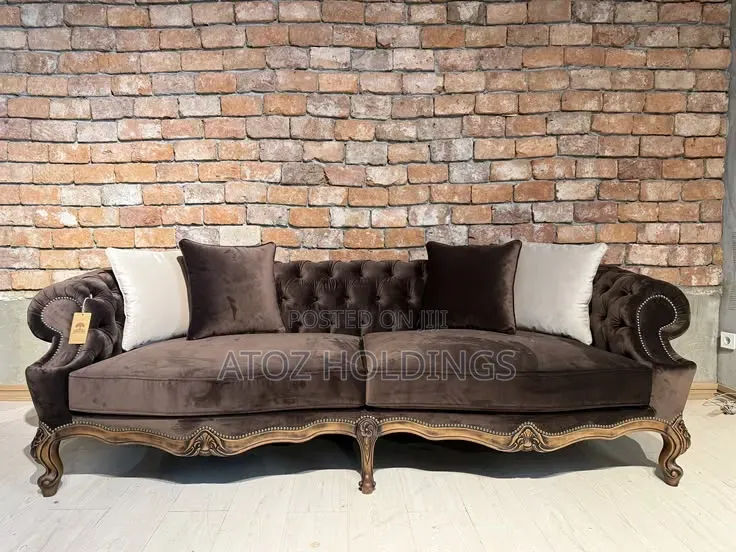 Sofas/Queen Alexandria Vintage Chesterfield Sofas 1,800,000/- On Order
