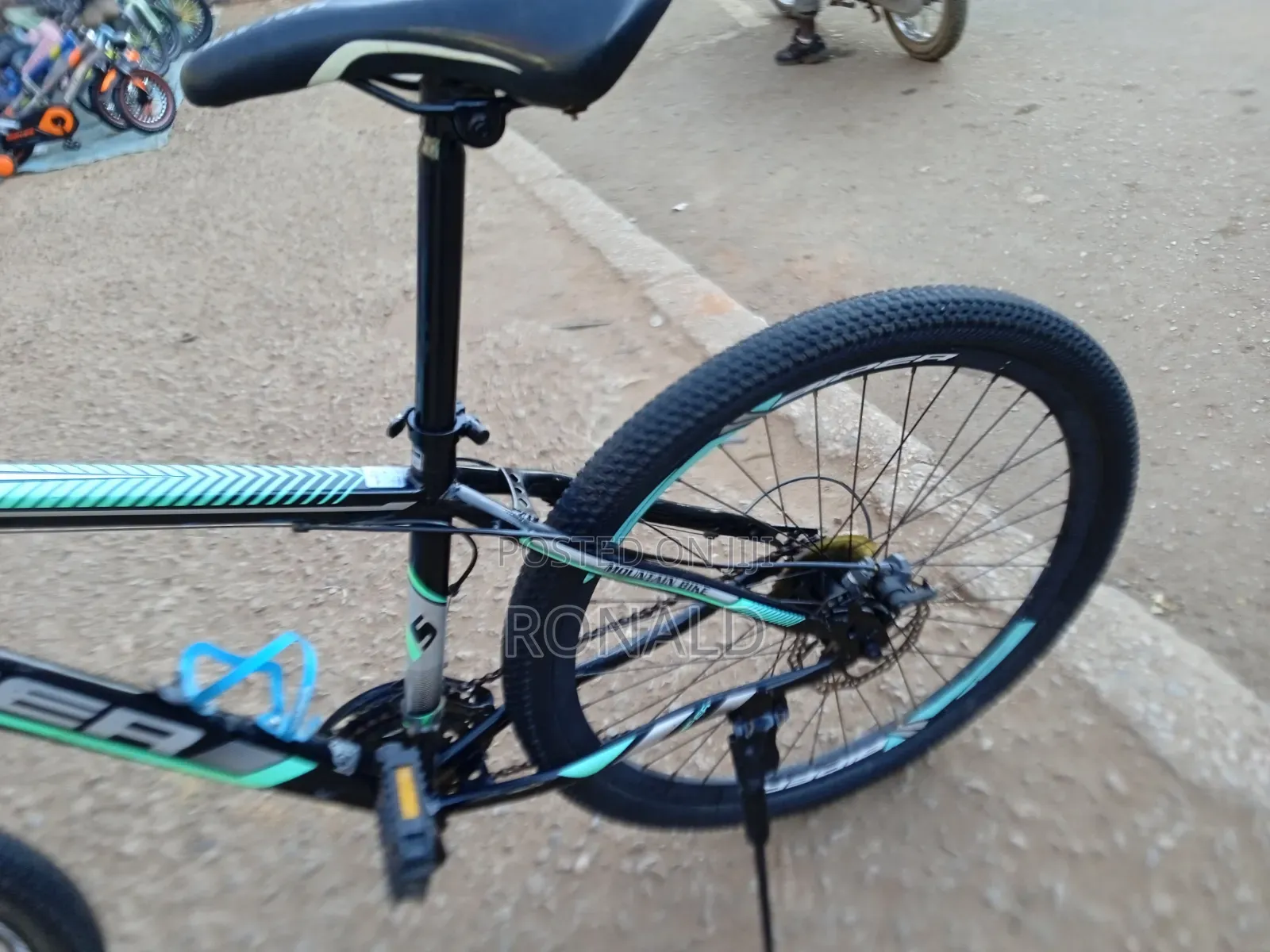 Mountain Bike Size 27 With Double Disc Brakes