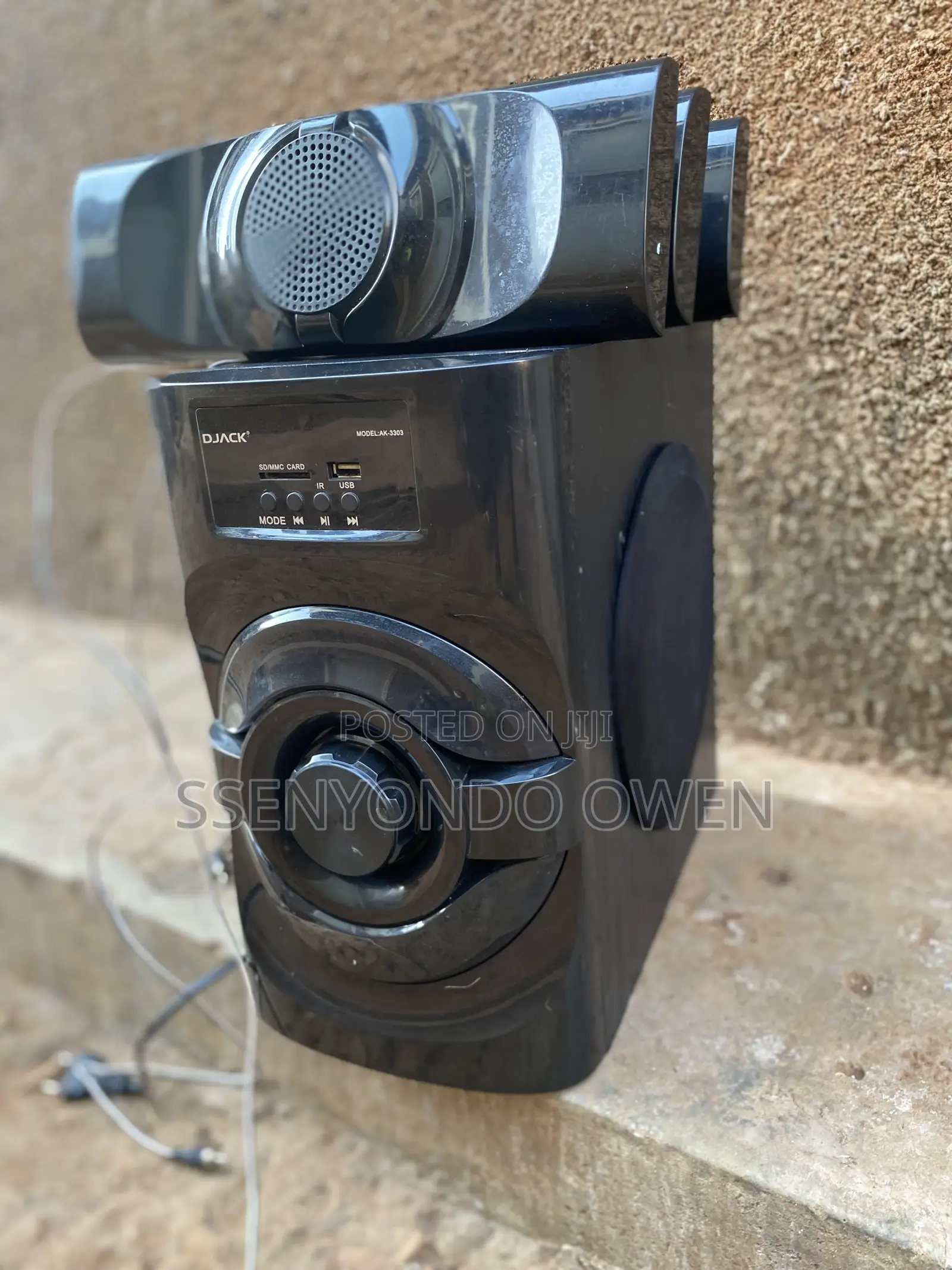Woofer in Goood Condition and It’s for 10000 Kampala Lubaga A