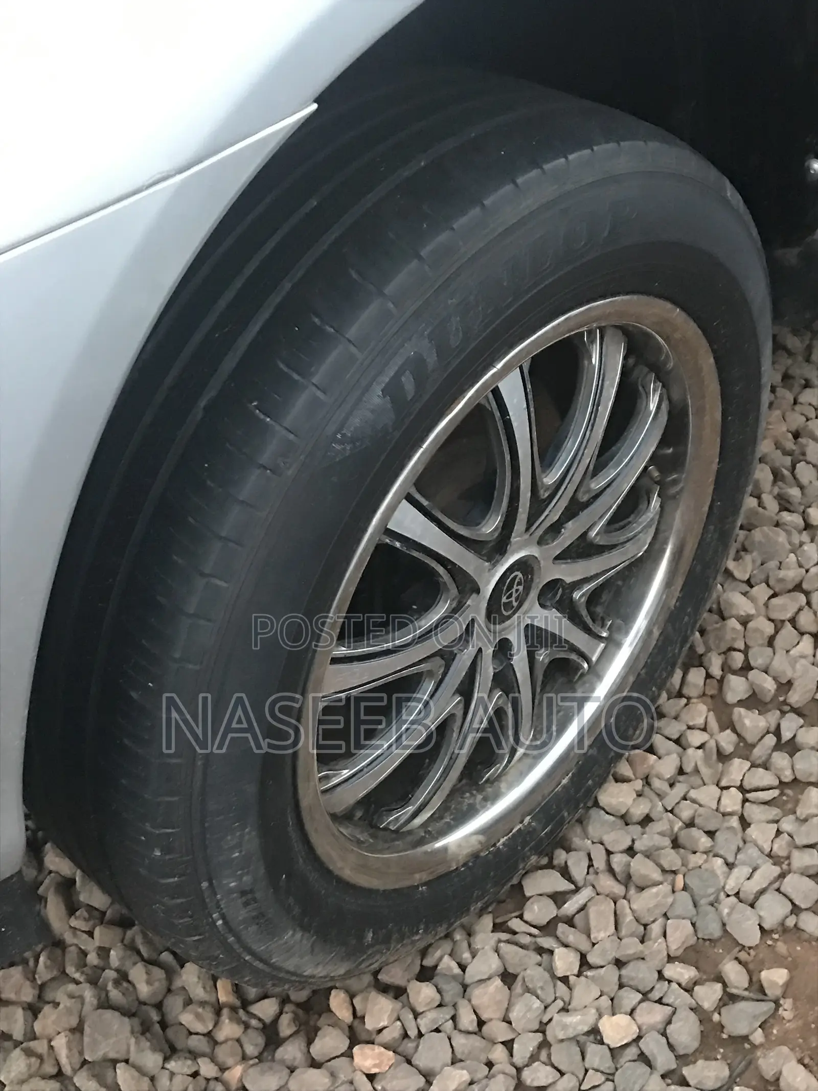 Toyota Harrier 2011 Silver