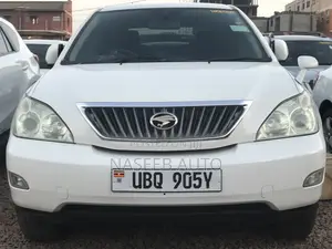Toyota Harrier 2011 White