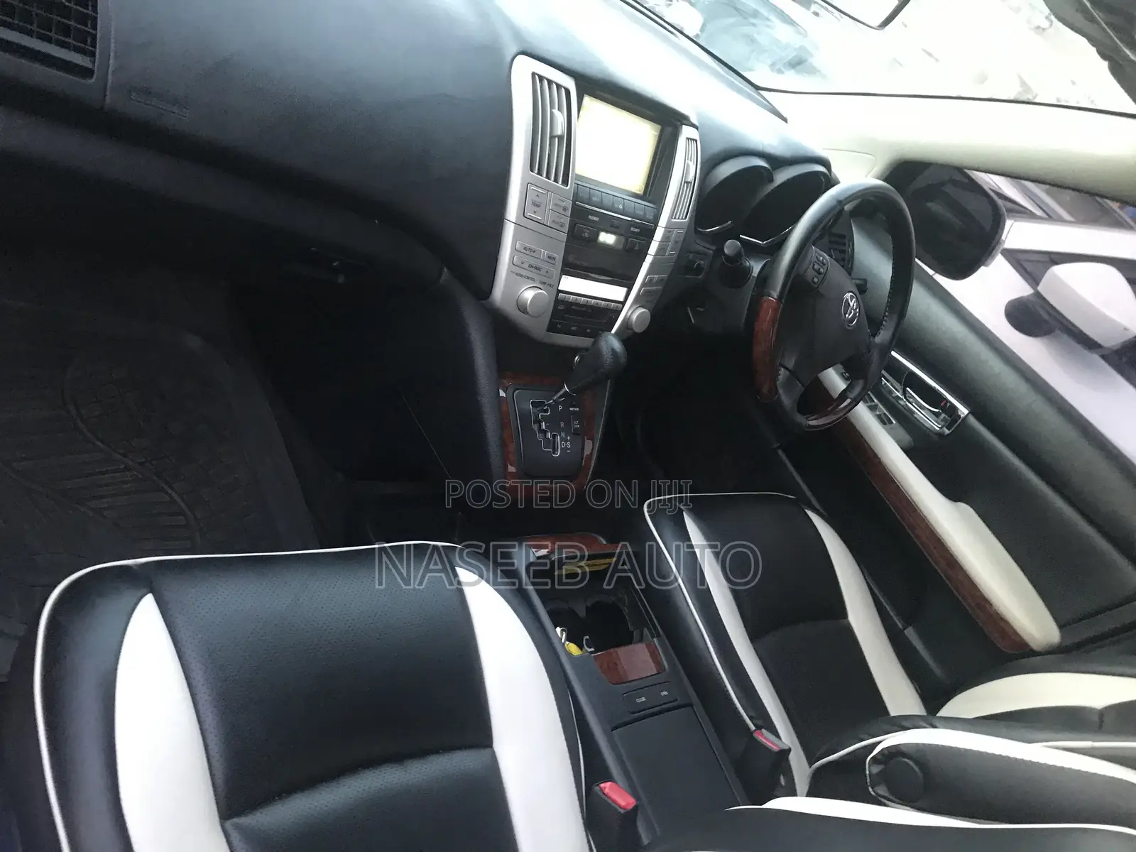 Toyota Harrier 2011 White
