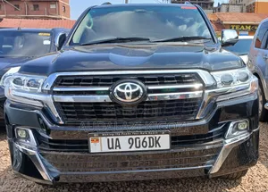 Toyota Land Cruiser 2018 Black