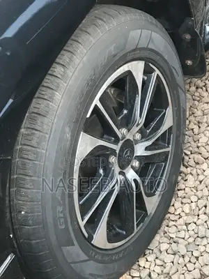 Toyota Land Cruiser Prado 2016 Black