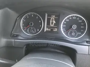 Volkswagen Tiguan 2012 Maroon