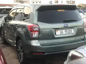 Subaru Forester 2017 Green