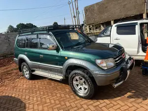 Toyota Land Cruiser Prado 2000 Green