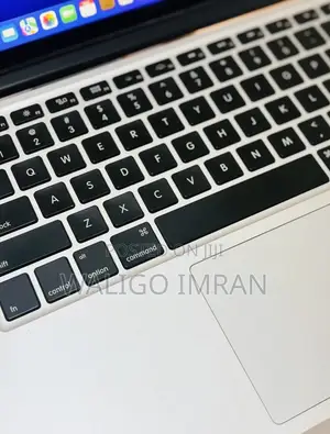 Laptop Apple MacBook Pro 2015 8GB Intel Core i5 SSD 512GB