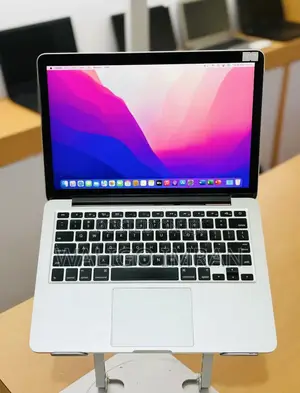 Laptop Apple MacBook Pro 2015 8GB Intel Core i5 SSD 512GB