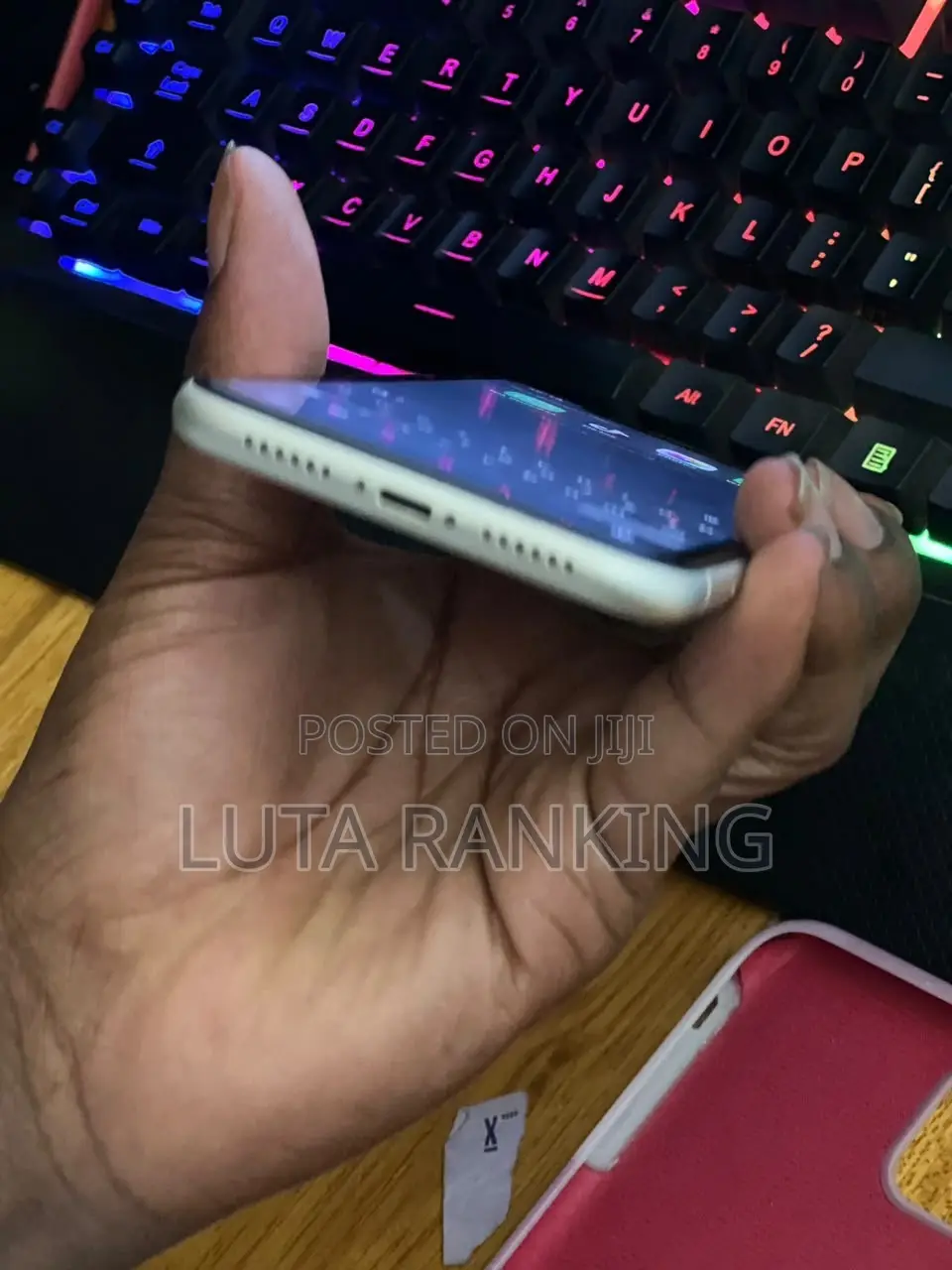 Apple iPhone 11 64 GB White