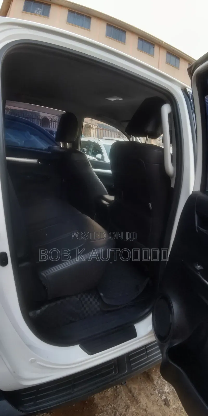 Toyota Hilux 2018 White