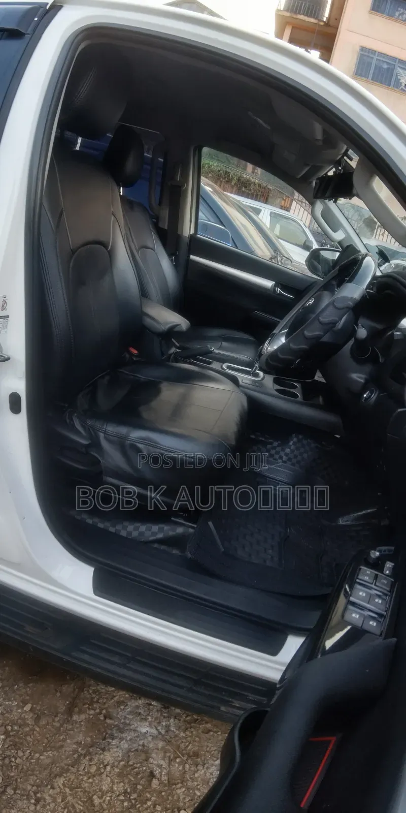 Toyota Hilux 2018 White