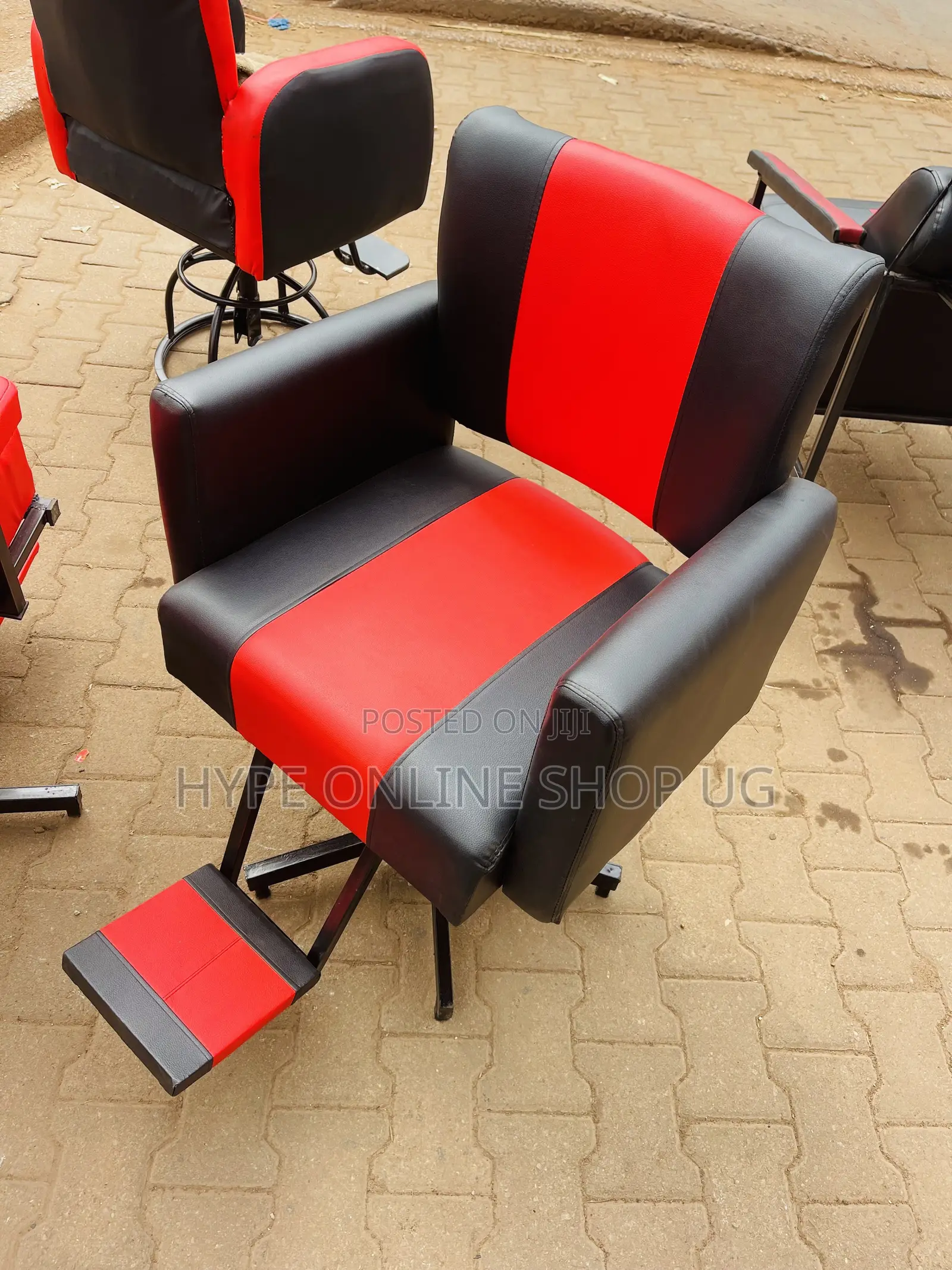 Modern Designs Barber Chair