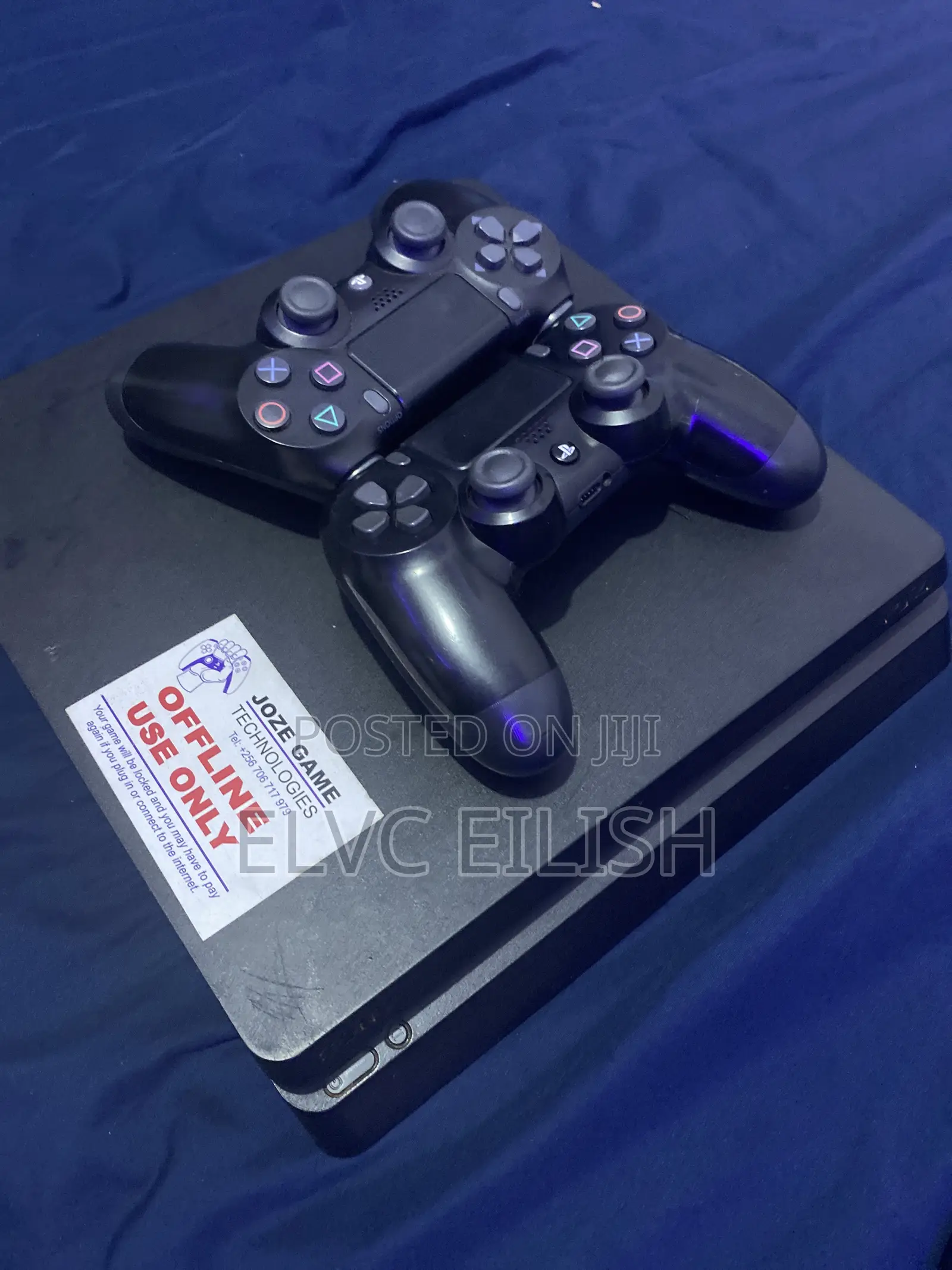 Play Station 4 Slim