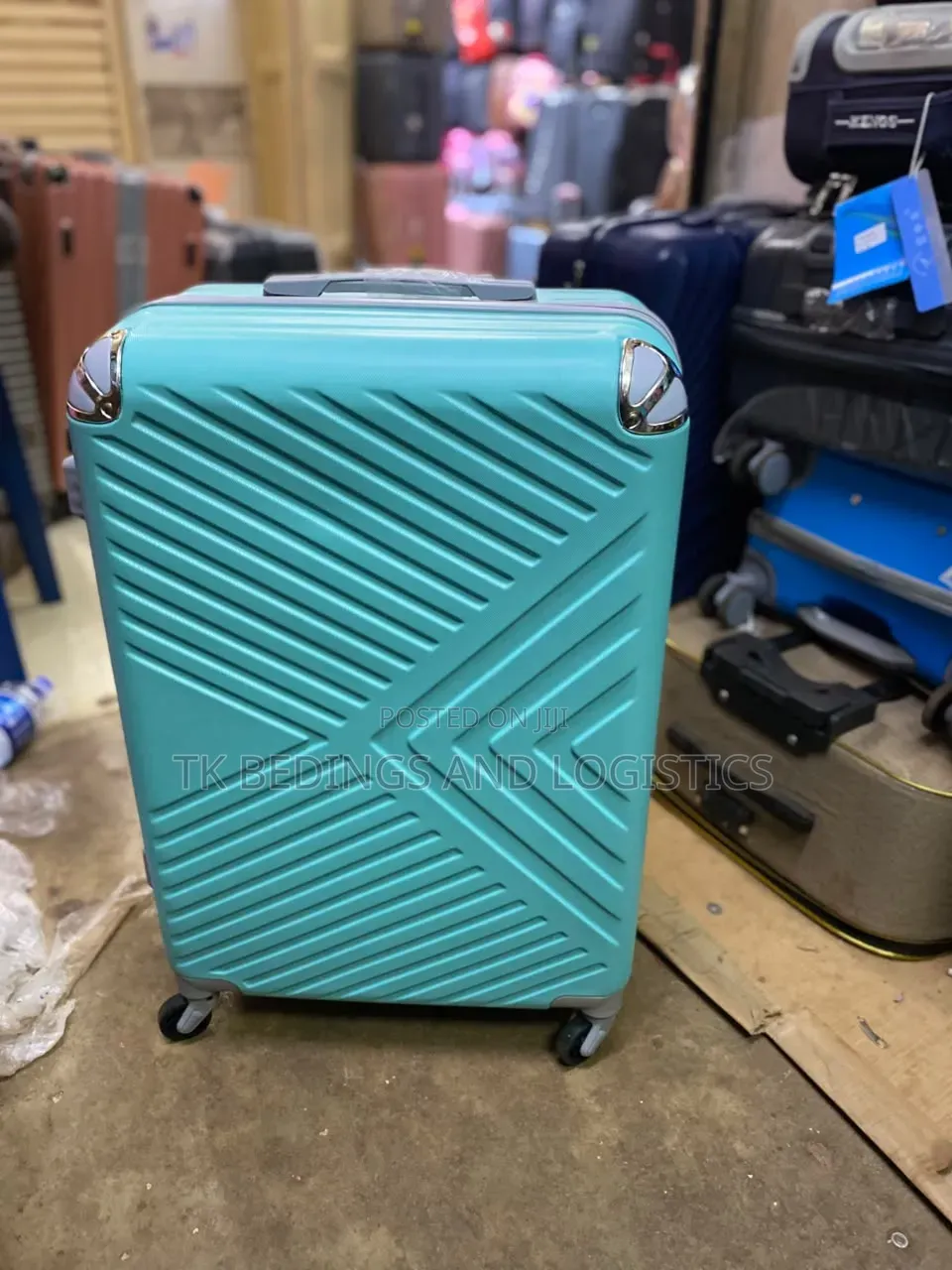 Tacus Blue Meduim Suitcase
