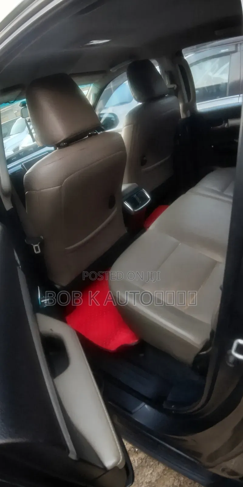 Toyota Hilux 2018 Gray