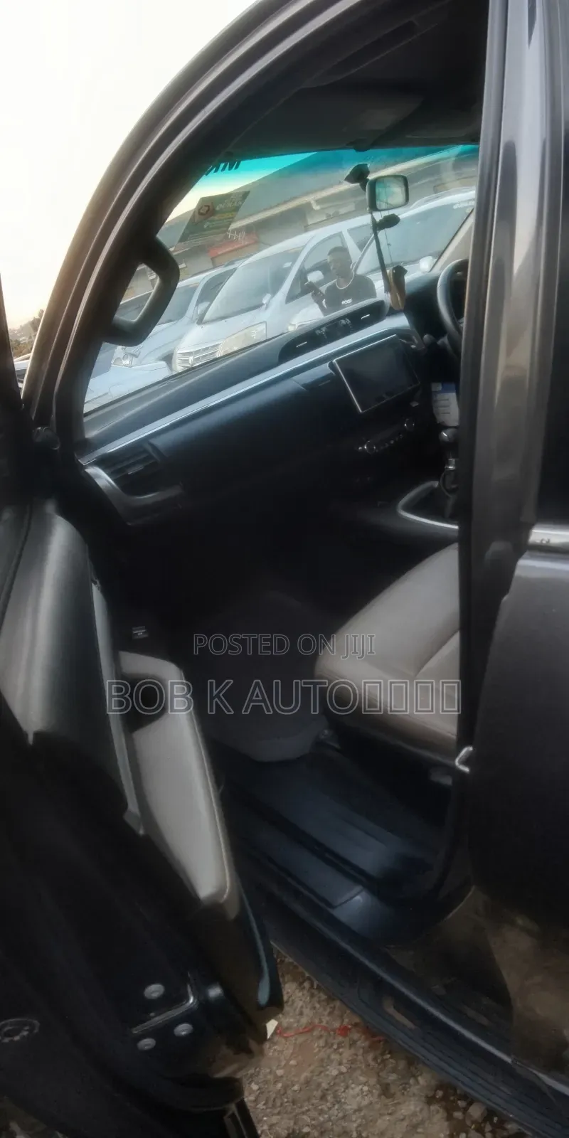 Toyota Hilux 2018 Gray