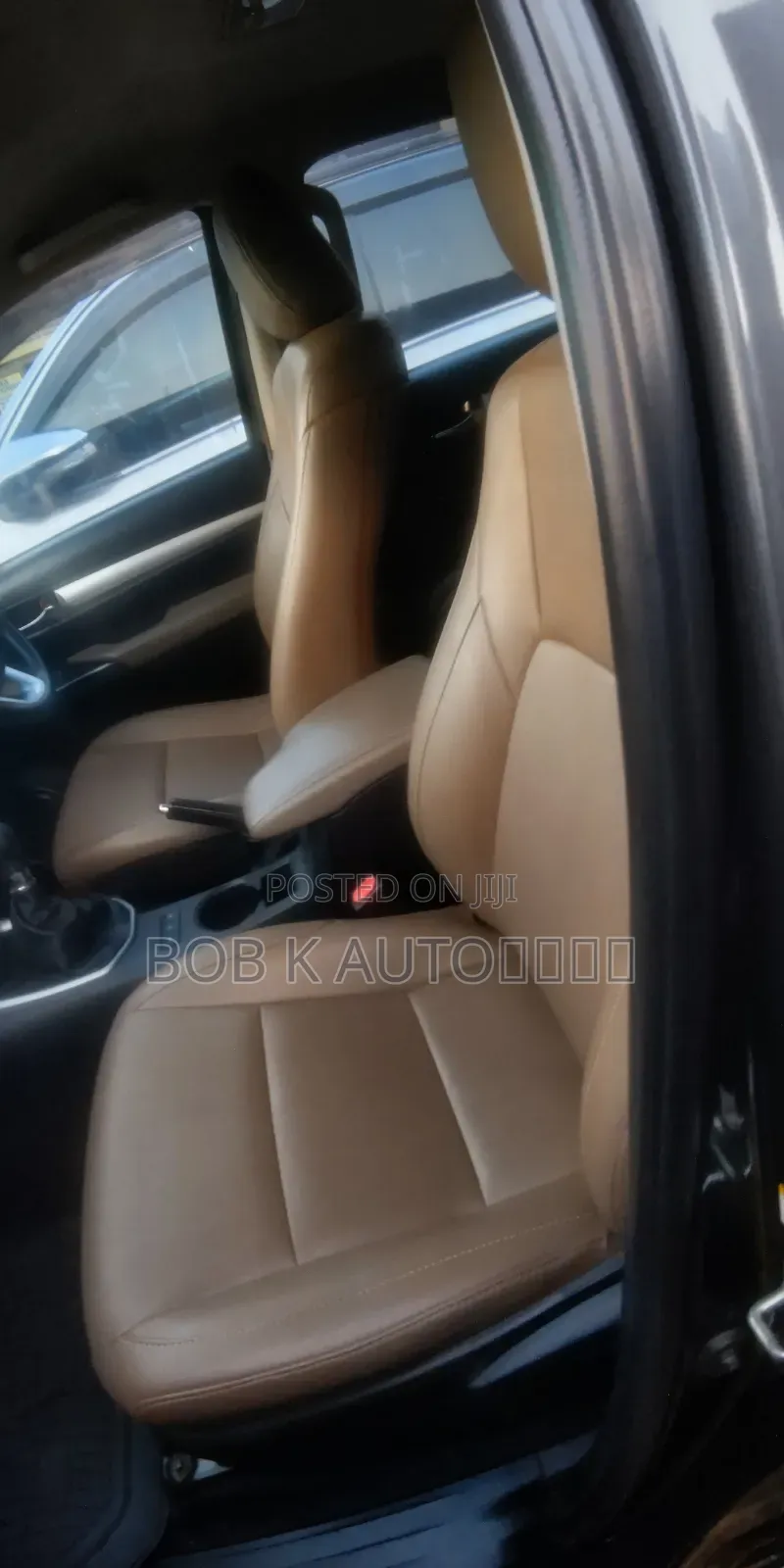 Toyota Hilux 2018 Gray