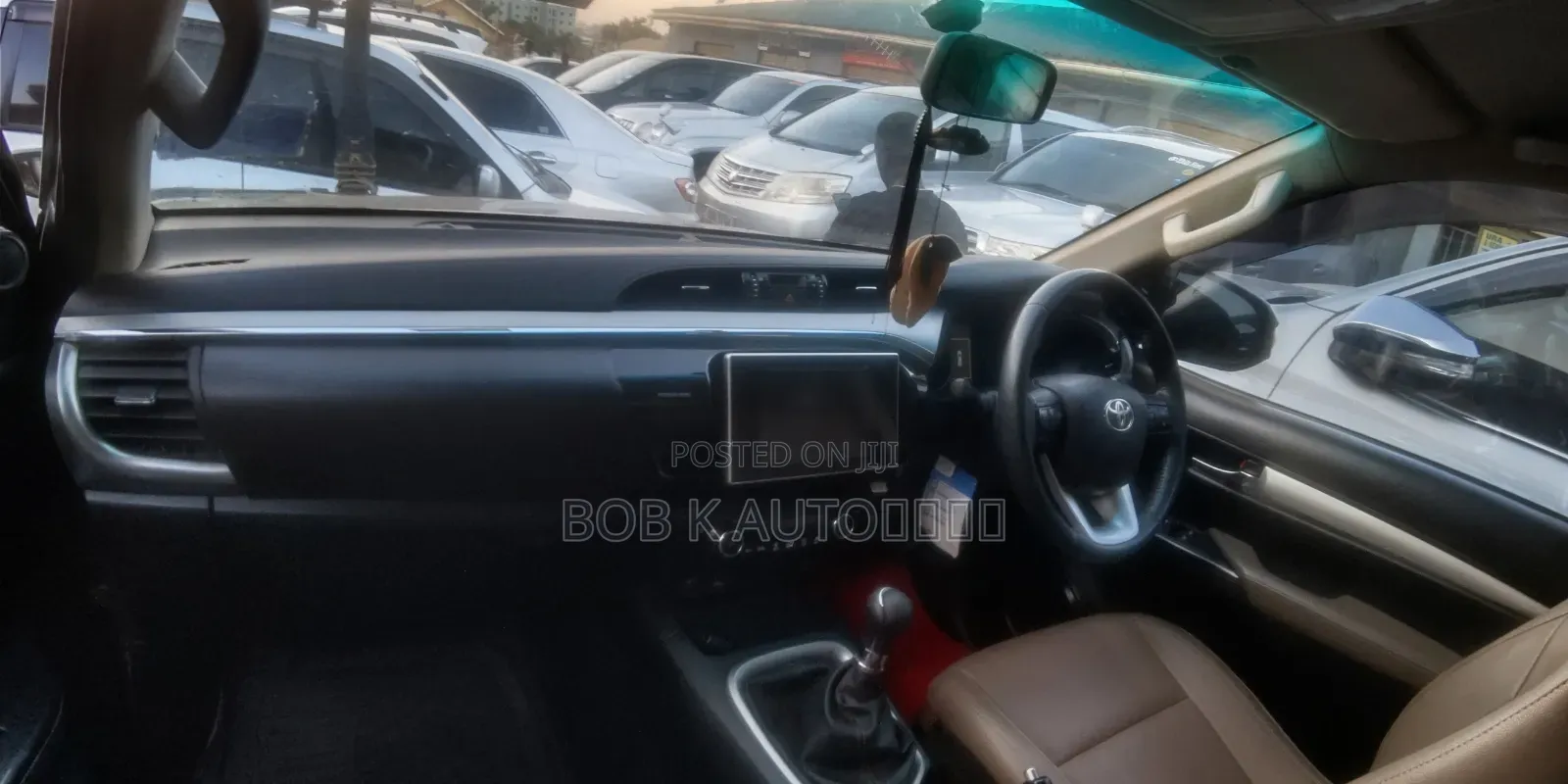Toyota Hilux 2018 Gray