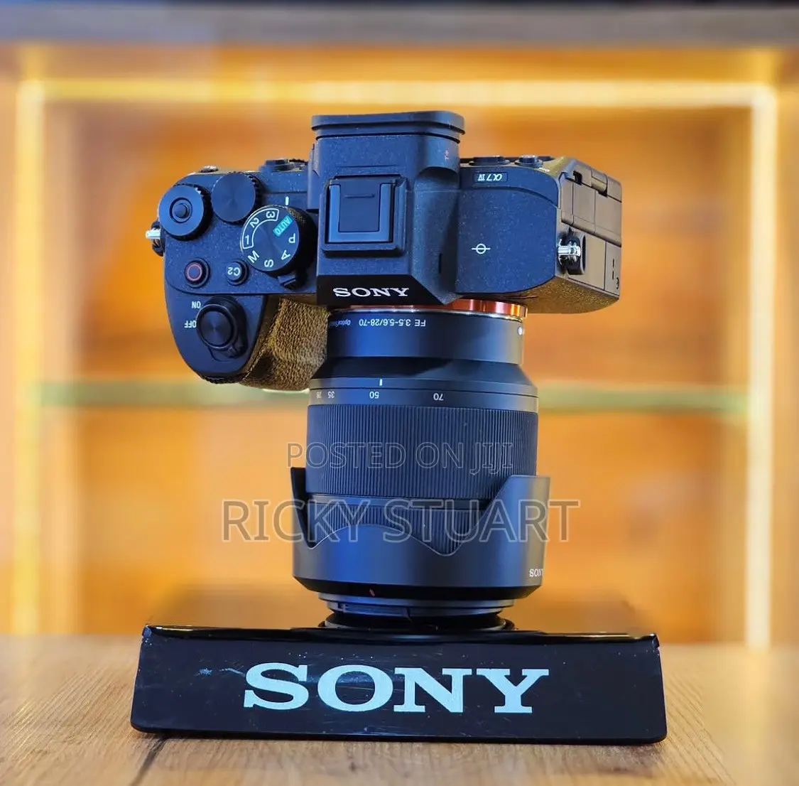 Sony Alpha 7 IV Full-Frame Mirrorless Camera With 28-70mm Lens