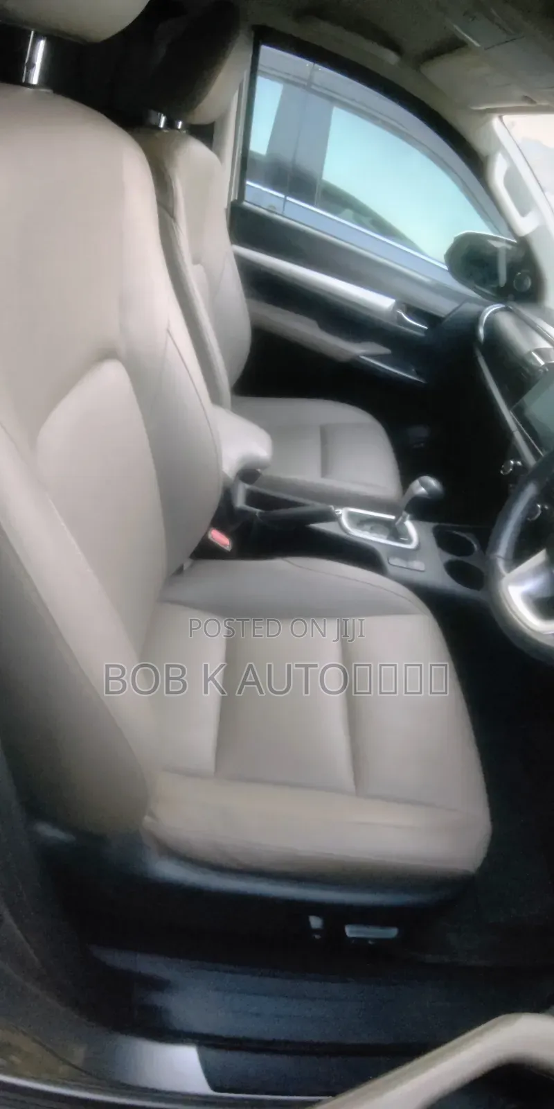 Toyota Hilux 2018 Silver