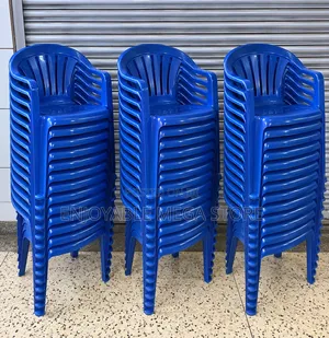 1Pcs Stackable Armful Plastic Chairs Plastic Chairs