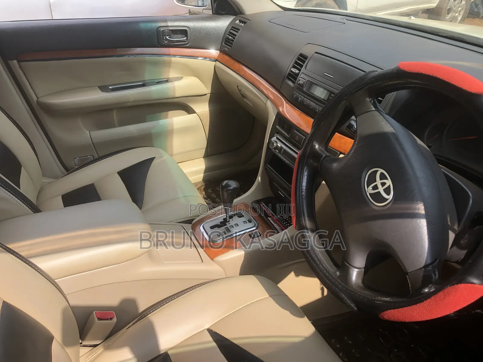 Toyota Mark II 2000 White