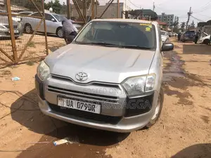 Toyota Succeed 2017 Silver