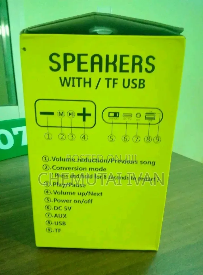 New Quality Bass Speaker With a Phone Holder
