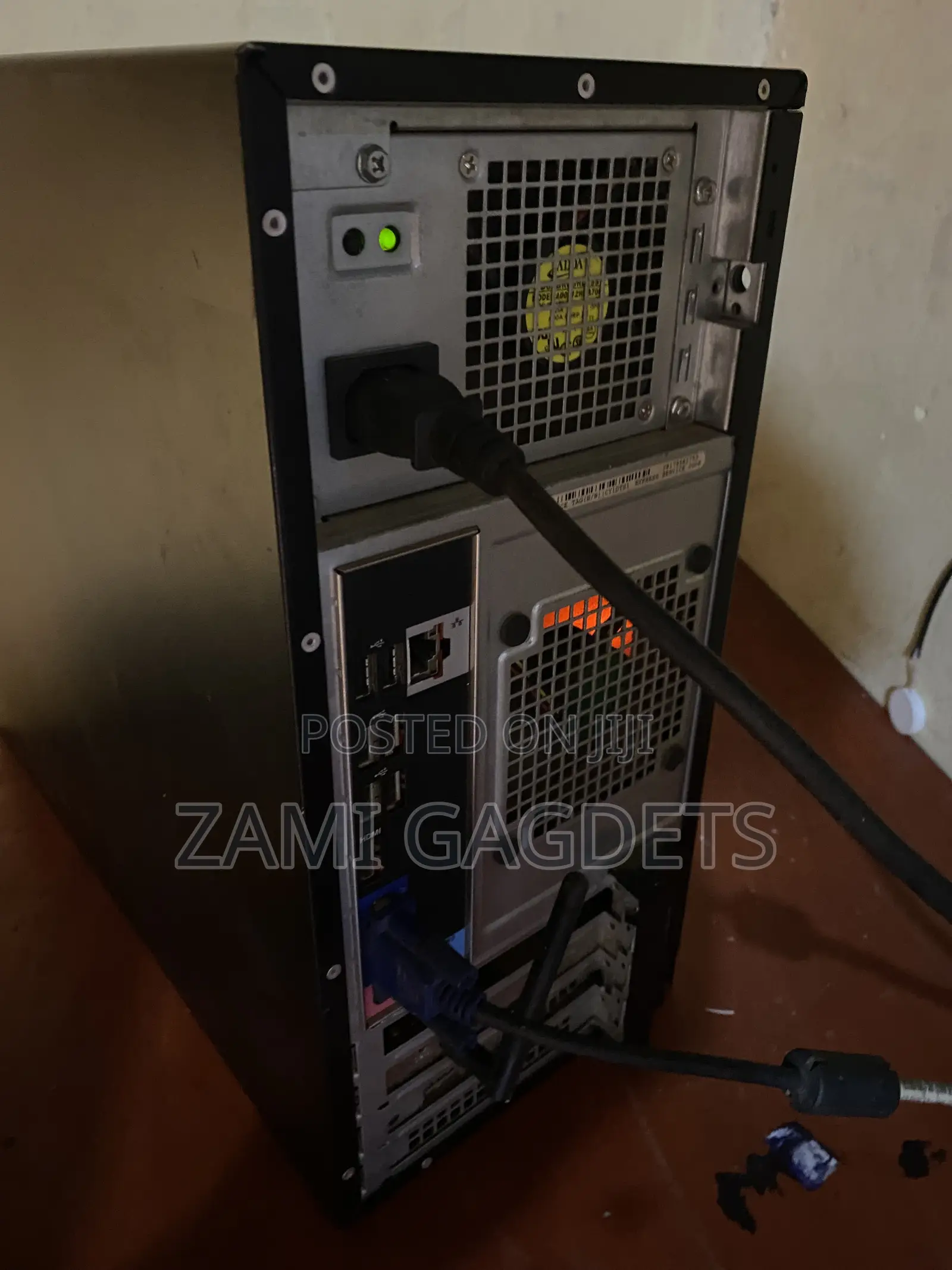 Desktop Computer Dell OptiPlex 390 6GB Intel Pentium HDD 500GB