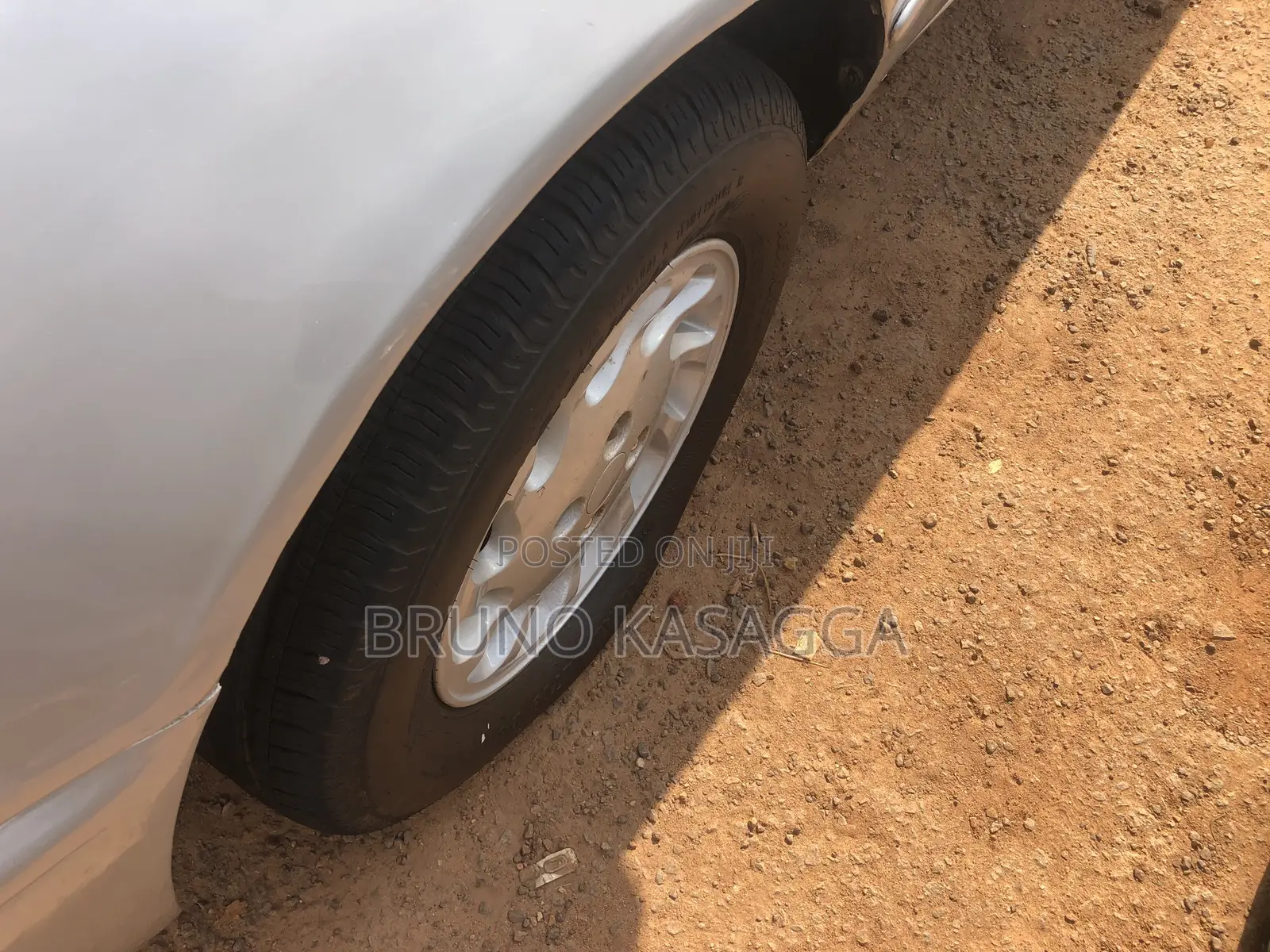 Toyota Corolla 2000 Silver