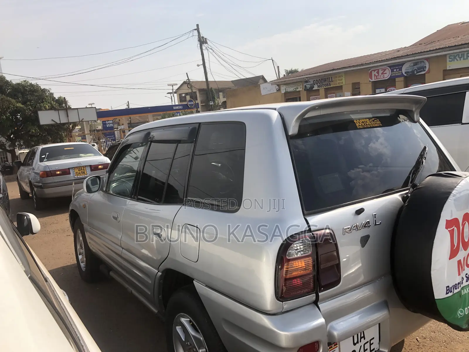 Toyota RAV4 1999 Silver