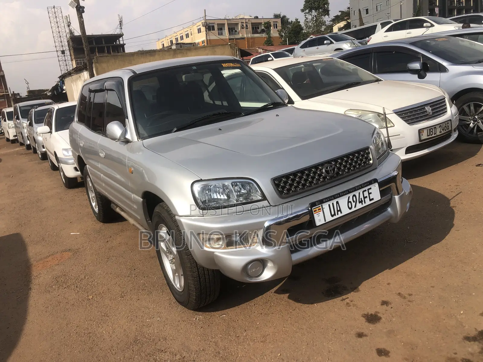 Toyota RAV4 1999 Silver