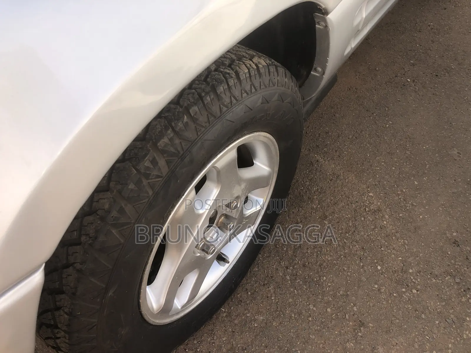 Toyota RAV4 1999 Silver