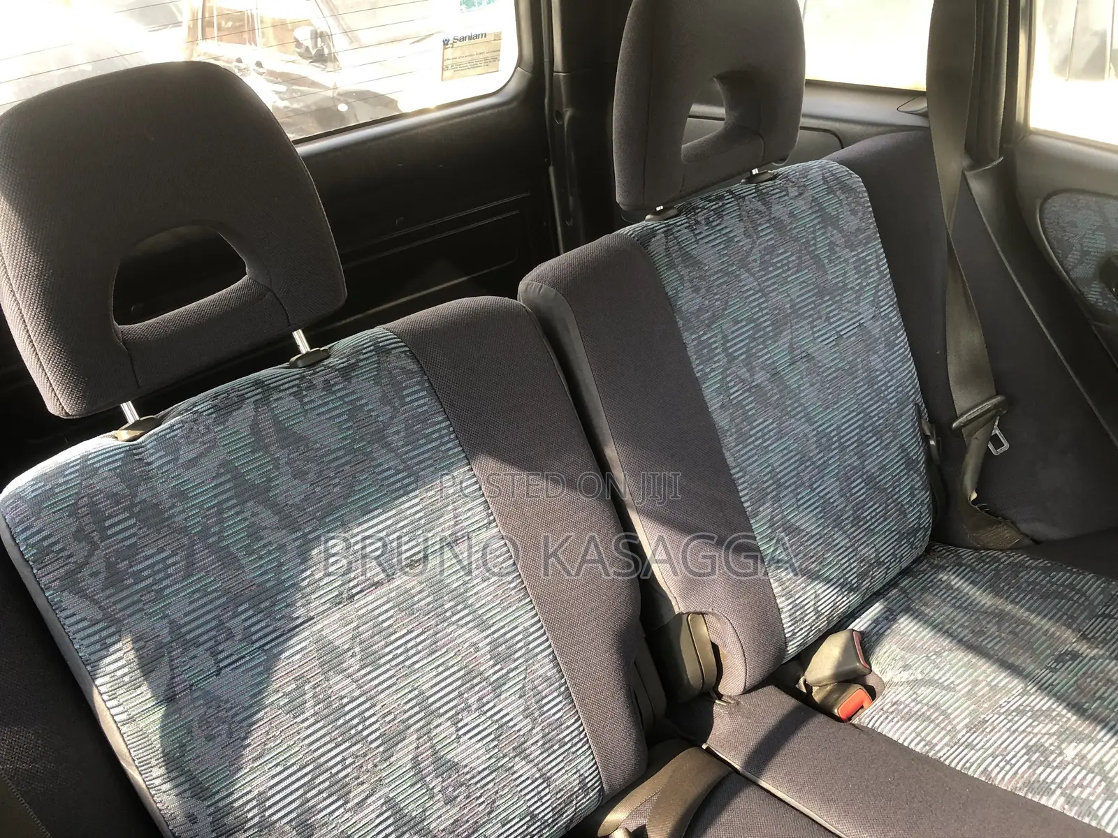 Toyota RAV4 1999 Silver