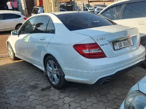 Mercedes-Benz C180 2012 White