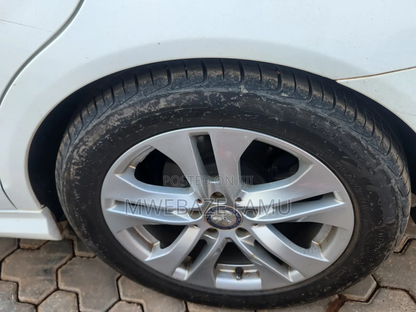 Mercedes-Benz C180 2012 White