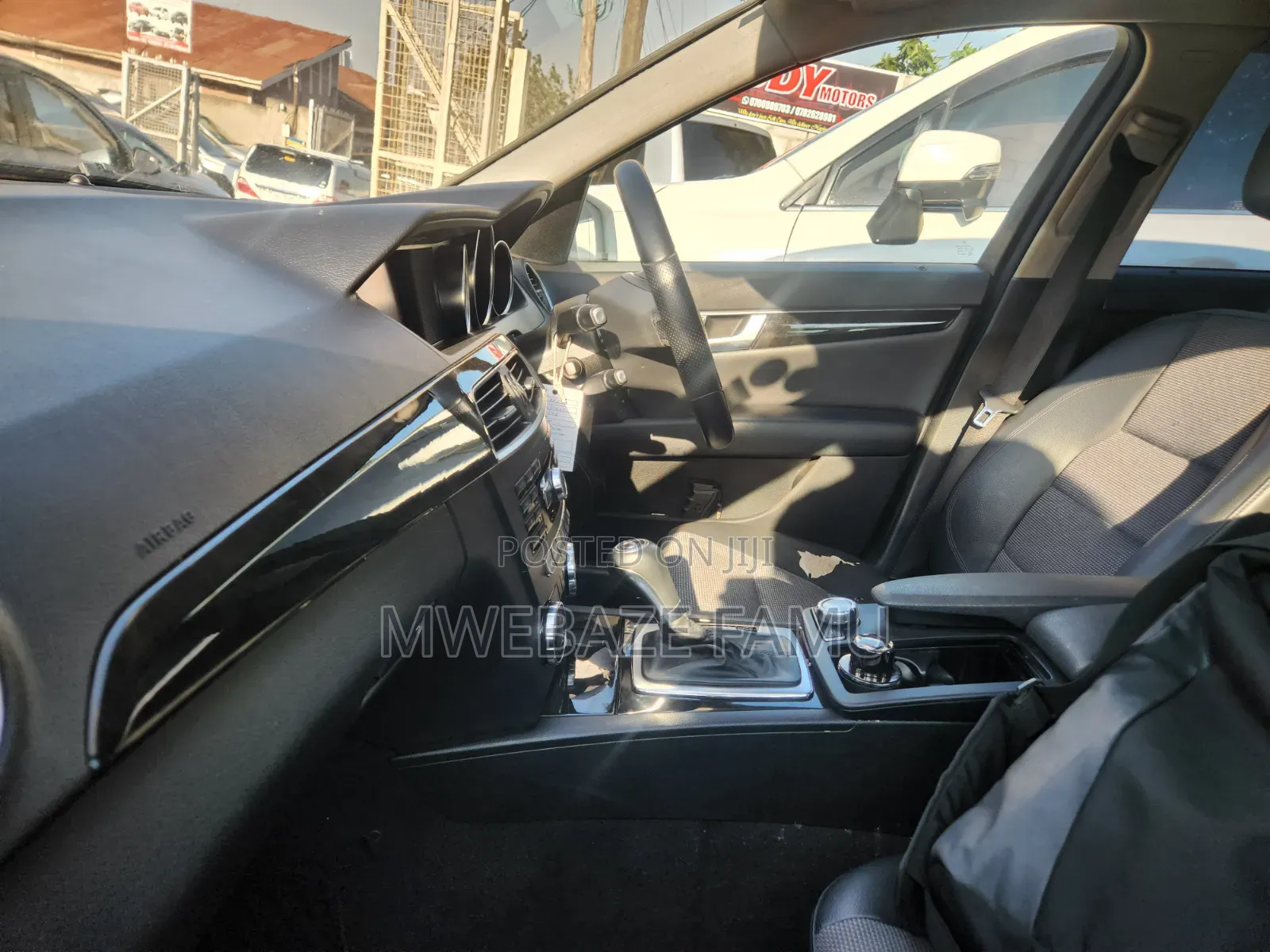 Mercedes-Benz C180 2012 White