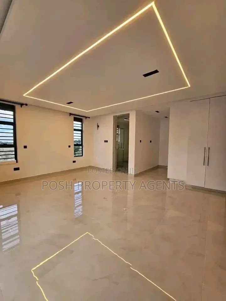 4bdrm Duplex in Lubowa, Central Division for rent