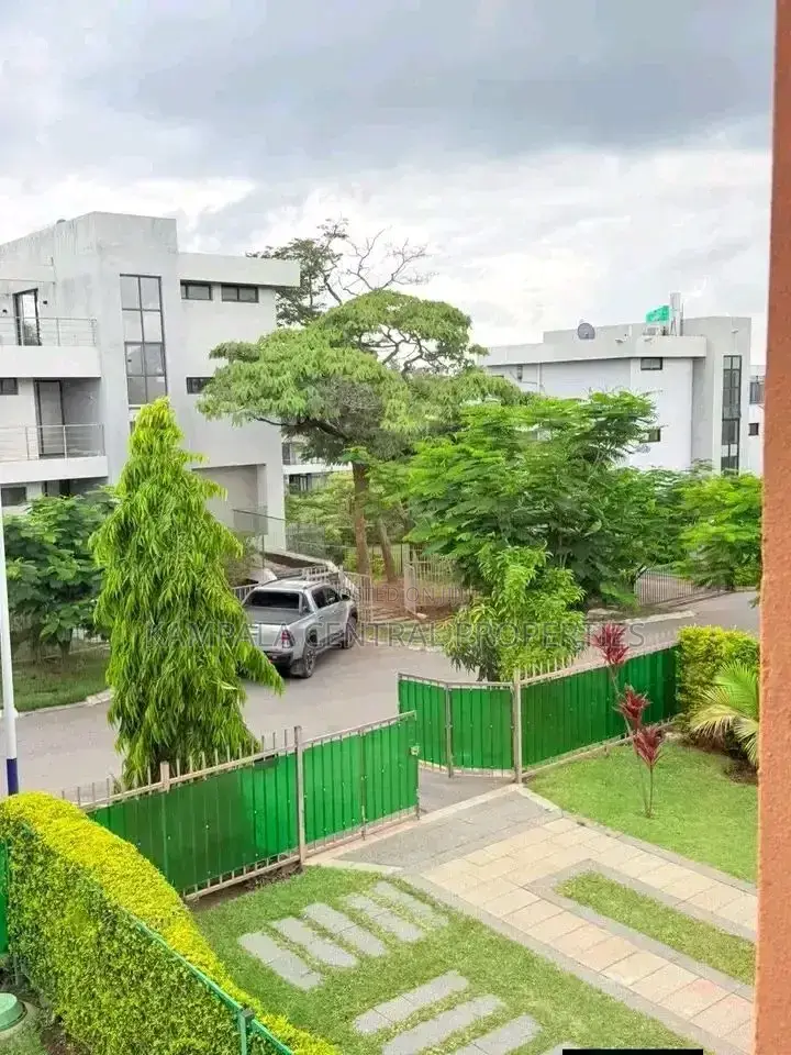 4bdrm Duplex in Lubowa, Central Division for rent