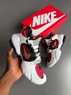 Nike Air Max Alpha Savage 2 Training Sneakers Black and White