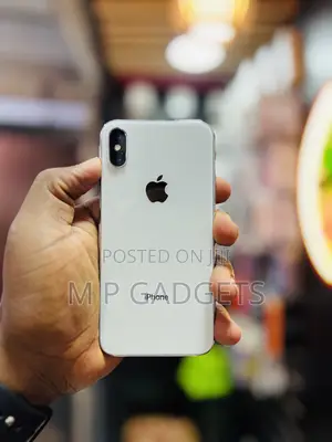 Apple iPhone X 256 GB White