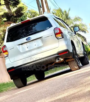 Subaru Forester 2017 White