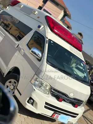 New Toyota HiAce 2012 White
