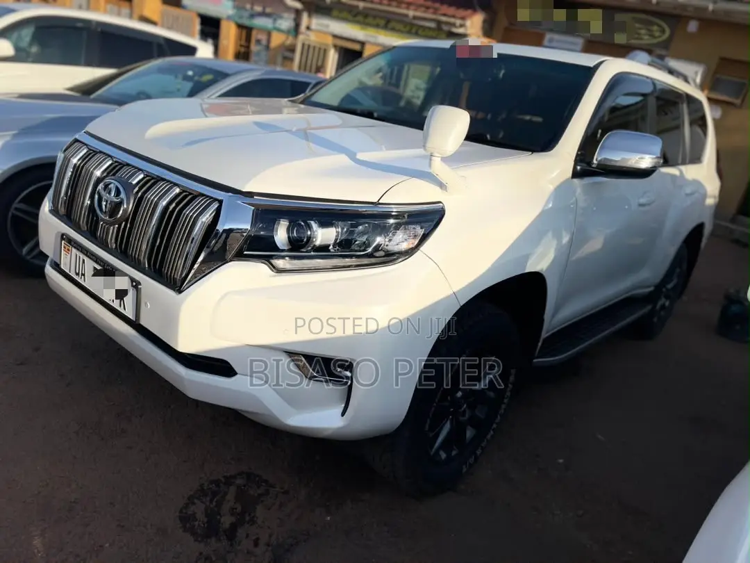 Toyota Land Cruiser Prado 2.8 D-4D 2016 White